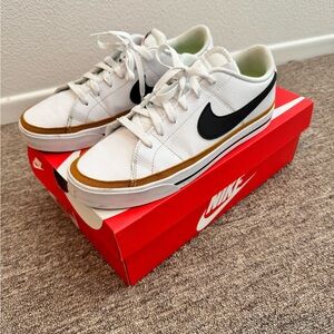Nike court legacy tennis shoes